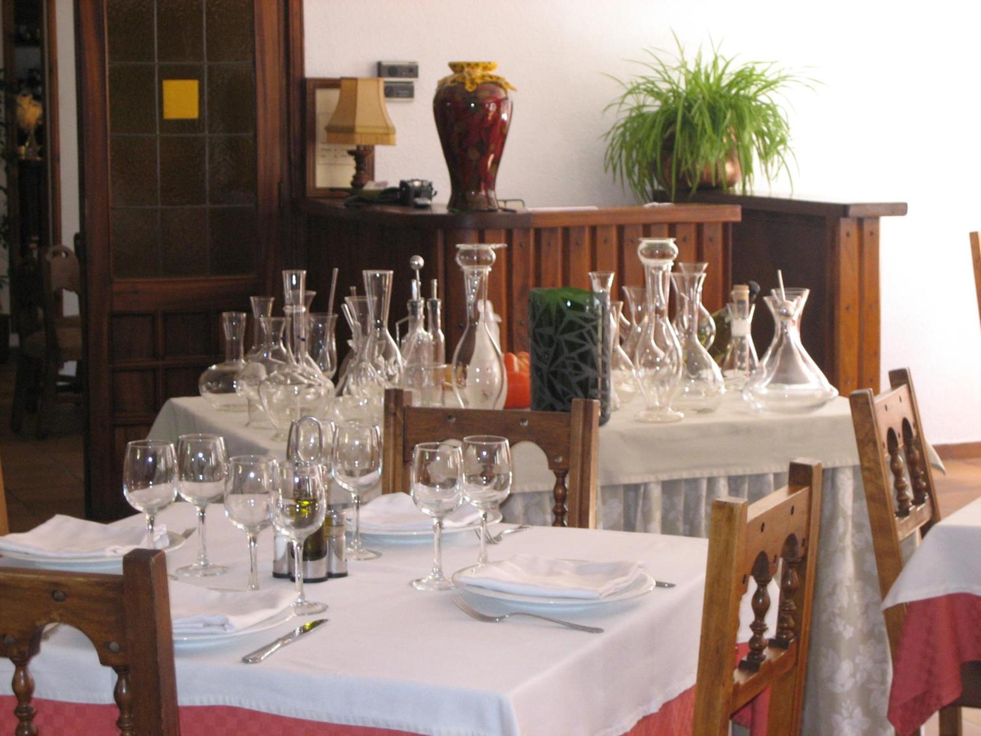 Hosteria Catalana Боссост Экстерьер фото